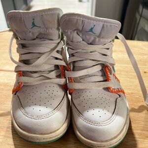 Jordan Kids High-Top Sneakers in White with Teal and Orange Accents
